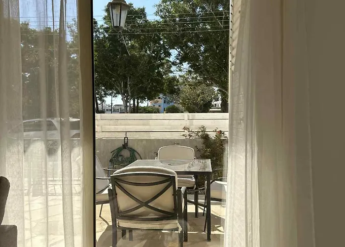 Aphrodites Resident 別荘 *