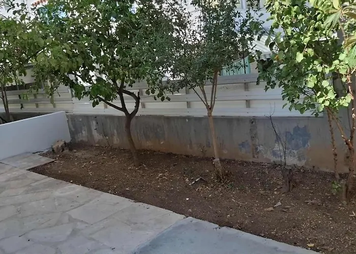 Aphrodites Resident *