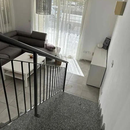 Aphrodites Resident Nyaraló